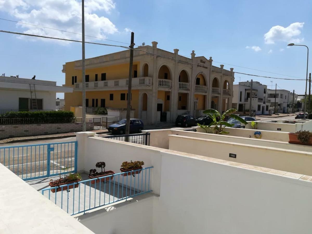 Appartamento Mozart 3 A Pescoluse Marina Di Pescoluse Exteriör bild
